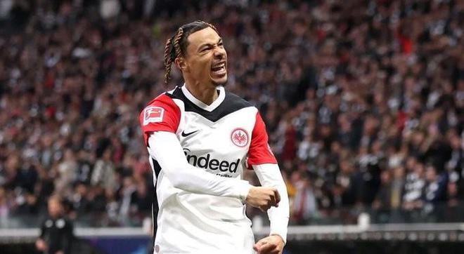 talkSPORT: 曼聯(lián)詢?；倏?，法蘭克福標(biāo)價(jià)1億歐