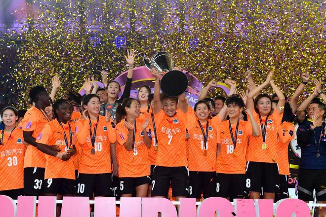 亞足聯(lián)主席祝賀武漢女足亞冠冠軍，感謝中國承辦賽事