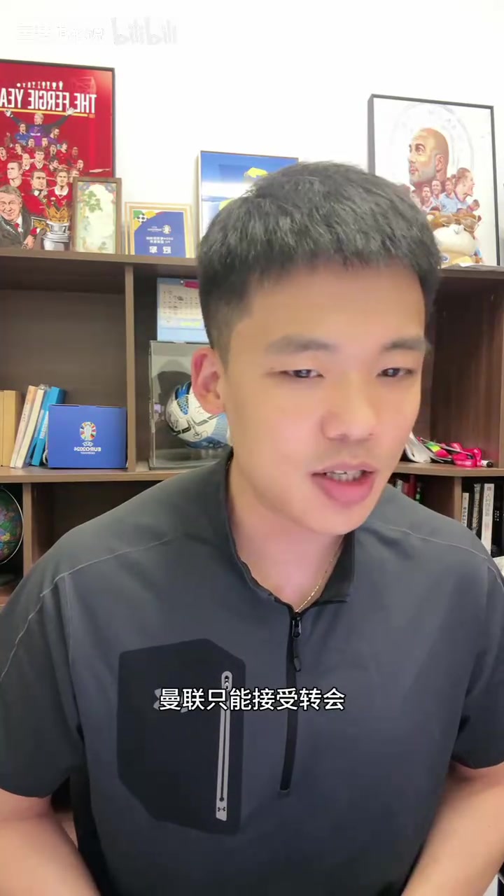 王楚淇拉什福德加盟巴薩怎么樣拉師傅可以踢中鋒還真不錯