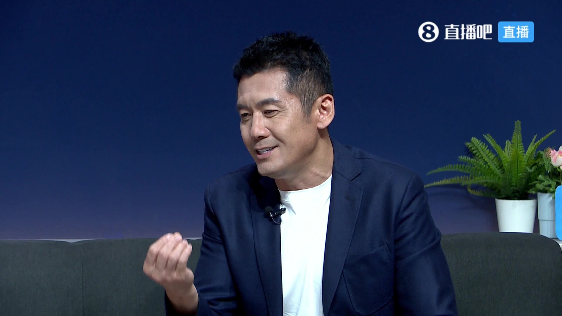 你認同嗎?楊晨點評謝文能進攻端出現不多但防守幫助球隊