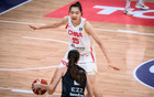 張子宇得分12分，中國女籃85-51勝新西蘭，A組第一晉級半決賽。