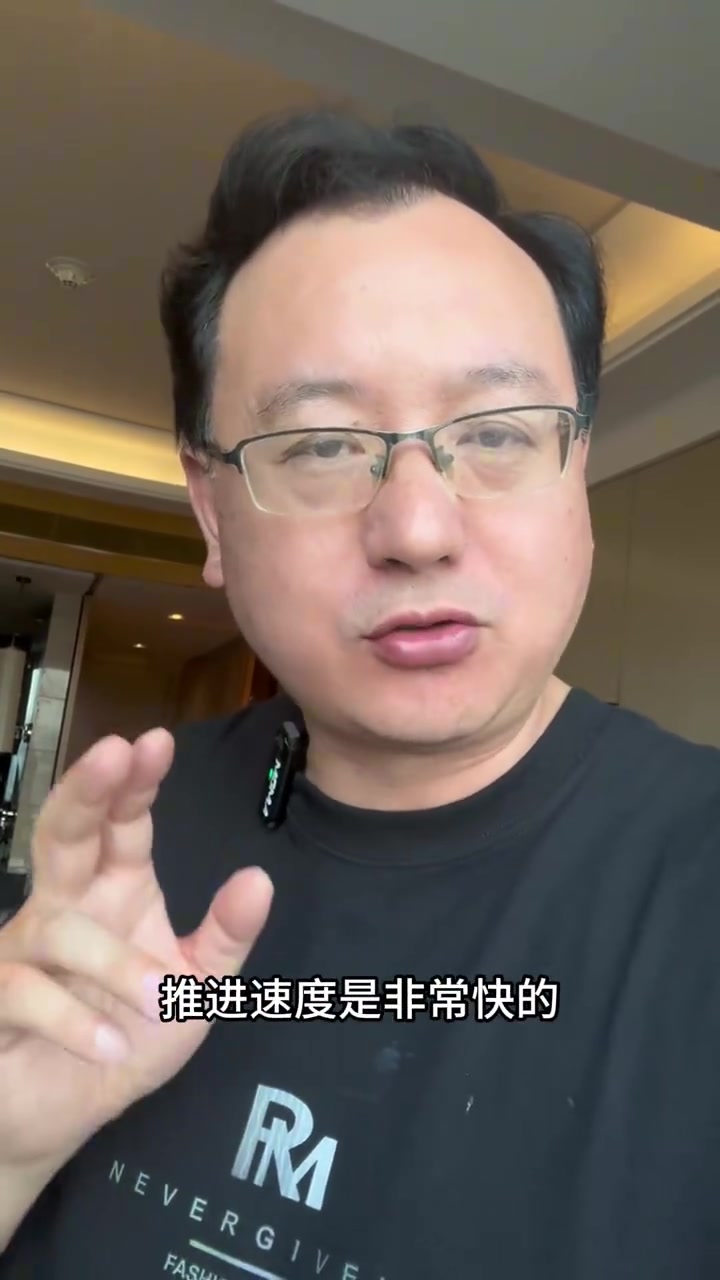 比亞迪這是在抄底贊助國(guó)足呢國(guó)足踢的這么差你比亞迪竟然入伙了